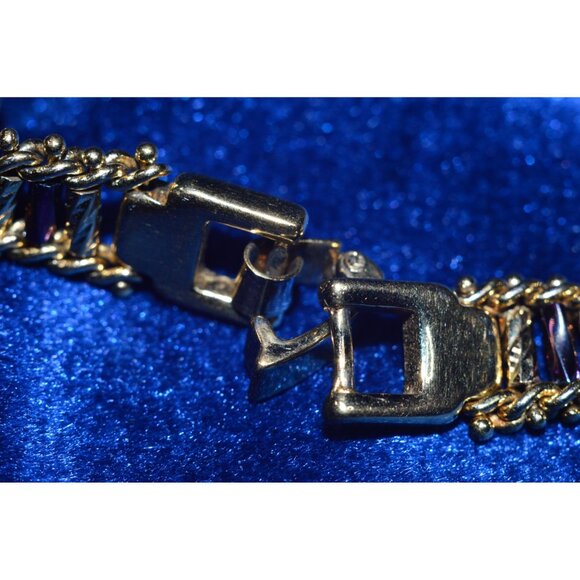 Premier Design Goldtone Bracelet With Iridescent Colors Costume Jewelry Clasp - Picture 9 of 9